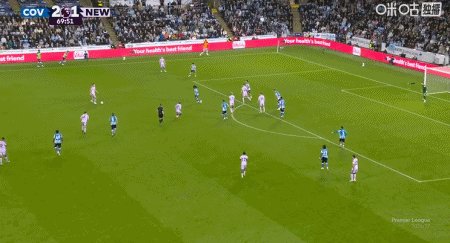 1791850269007068447.gif